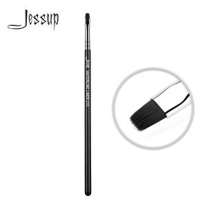 China Eyebrow Eyeliner Synthetic Makeup Brushes Set with Wood Handle on sale