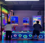 INTERACTIVE BASKETBALL GAME ARCADE