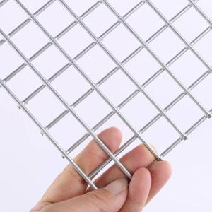50*50mm Galvanized Wire Mesh Garden Fence Panels For Cages 1-3m Width