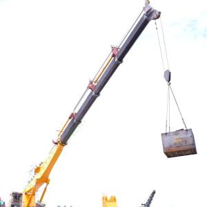 26M Electric 8T Telescopic Boom Offshore Ship Deck Cranes