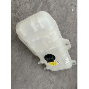 Original Sino Truck Spare Parts Expansion Tank WG9719530260