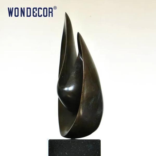 Outdoor garden abstract metal decoration abstract twisted Bronze sculpture