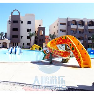 Outdoor Cobra Mini Pool Slide Fiberglass Swimming Pool Water Game For Children