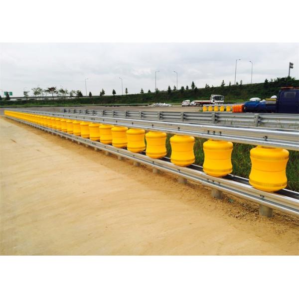 Yellow Red EVA Filled Safety Roller Barrier High Energy Absorption And Low Reaction 3