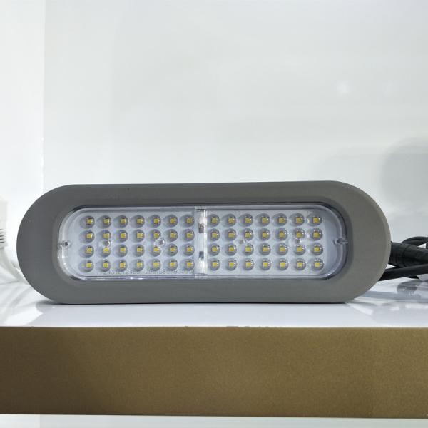 High Luminous Led Projector Lights 50w To 200w For Football Playground