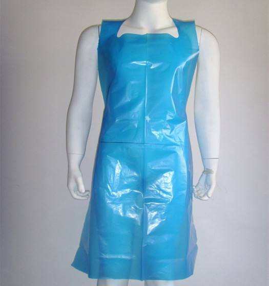 6 - 70 Gram PE Poly Disposable Plastic Aprons Waterproof For Cleaning And Cooking