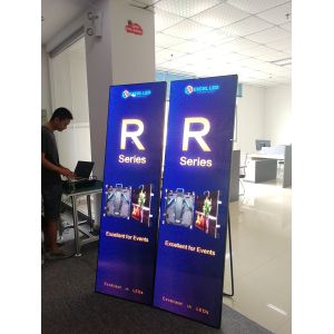 3G/4G WIFI wireless Control Full Color P2.5 Indoor led poster display screen
