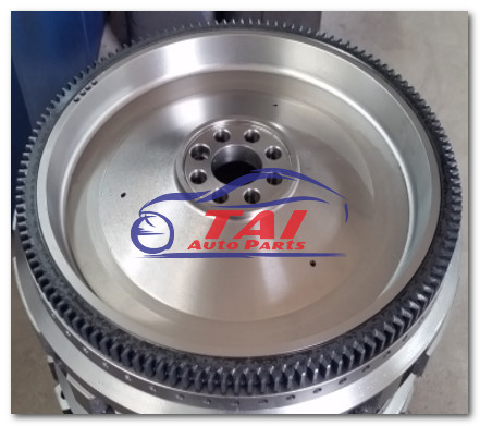 J08C 500 Hino Truck Spare Parts , Flywheel 13450-2830 Bolantes Del J08C Volantes JO8C