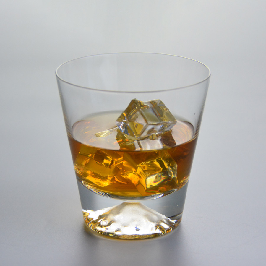Heavy Base Transparent Handmade Whiskey Glass For Party