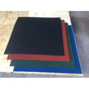 Red Outdoor Rubber Floor 1000X1000mm Square Gym Mats Anti Slip