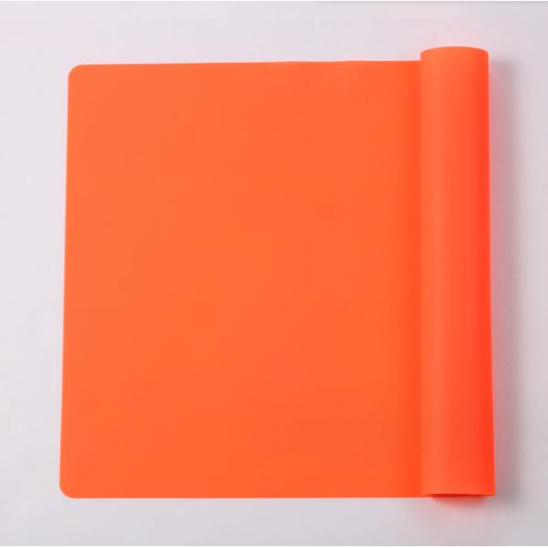 Stocked Non-slip Rectangle 40x30cm Silicone Table Cloth for Table Decoration Accessories