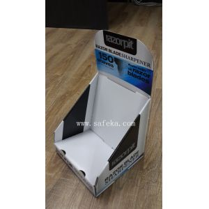 Razor display stand for counter table top