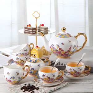 China 220cc Amorous Smooth Modeling English Bone China Tea Cups on sale