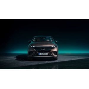 Mercedes Benz EQE SUV 350 4MATIC AWD luxury electric car