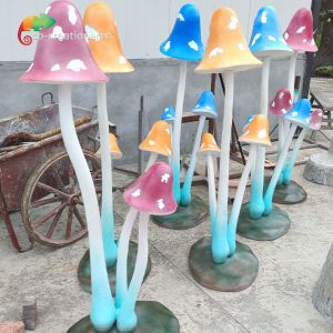 Quality Animatronic Realistic Mushroom Ornaments For Theme Park Decorations for sale