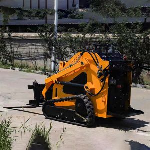 13.5 Horsepower 200kg Stand Behind Mini Skid Steer Loader With Auger