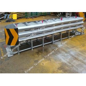 Outdoor Crash Cushion Attenuator Hot Dipped Galvanized Powder Coated Surface
