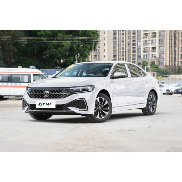 2024 VW Passat 380TSI Star Elite Turbo Front Disc Rear Drum Brakes for High Standards