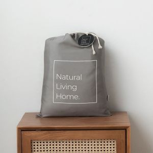 China 300TC Bamboo Bed Sheets Standard Size and Solid Pattern for a Luxurious Bedding Set on sale