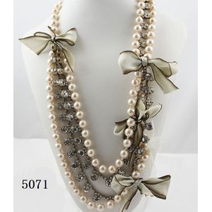 Quality 2012 beautiful beaded long pearl necklace with fashion design for sale