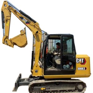 Quality 306E2 Caterpillar Used Mini Hydraulic Crawler Excavator 6 Ton for sale