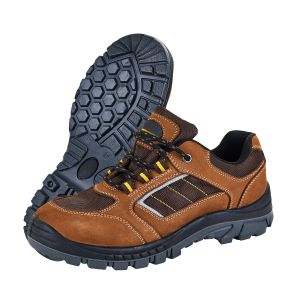 China Autumn UF-159 Low-cut Labor Protection Shoes Anti-smash with Steel Toe on sale