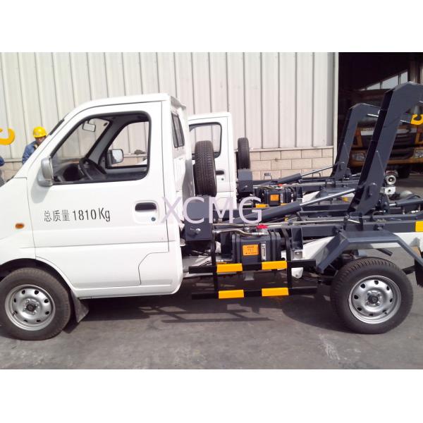 Buy Hook Lift Garbage Truck 1Ton Special Purpose Vehicles For Refuse Collection XZJ5020ZXXA4 at wholesale prices