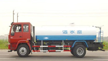 Buy HOWO 4×2 water tank ZZ1167M461W at wholesale prices