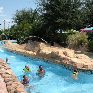 Artificial Tidal Splash Country Lazy River At Water Park Customization