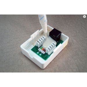 Epoxy Thermally Conductive Potting Compounds Meter Mix and Dispense Equipment