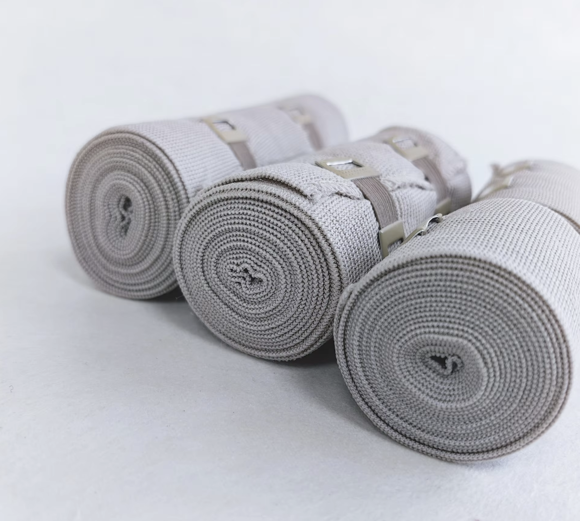 Disposable White Cotton Bandage Medical Tape For Hemostasis Protection