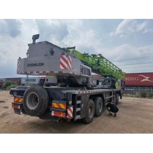Green 2021 Zoomlion Ztc350h Lifting Equipment Used Crane with ISO9001 Certificat