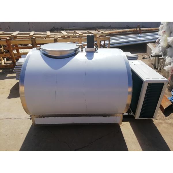 Convenient Cleaning Stainless Steel Milk Cooling Tank With Food Grade Material