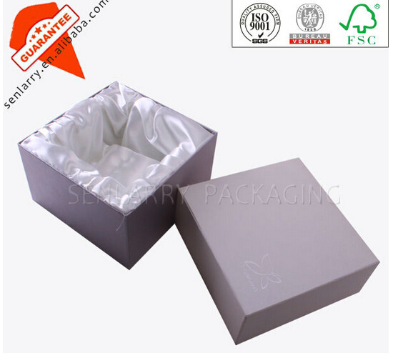 Buy handmade top and bottom silk lined cosmetic paper packaging box at wholesale prices