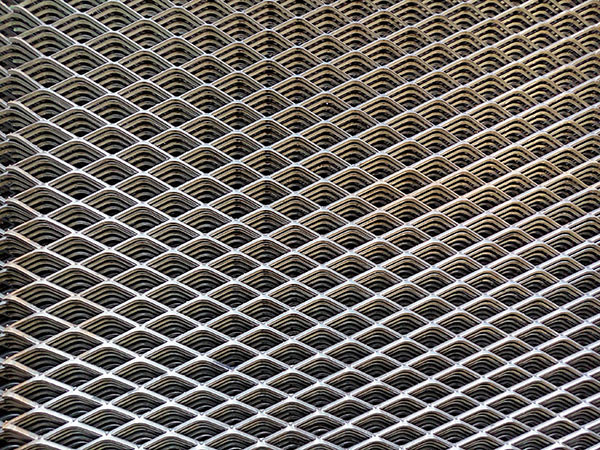 Buy Aluminum Punched Steel Mesh 2.0mm Stainless Steel Expanded Metal Mesh at wholesale prices