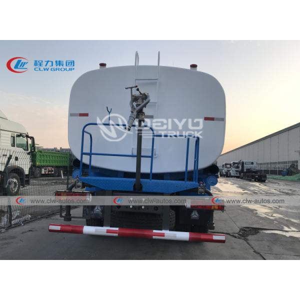 Sinotruk Howo 6x6 Off Road 20000L Water Sprinkler Truck
