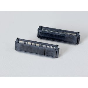 SAS 68-Pin Female Connector Solder Type | Gold-Plated Electronic Signal Terminal