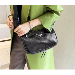 BSCI Black Chain Strap Shoulder Bag 26cm 5cm 13cm Rhombic