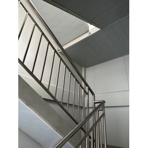 Hurricane-Proof Prefab House Flat Pack Container Home Office Living Tiny House