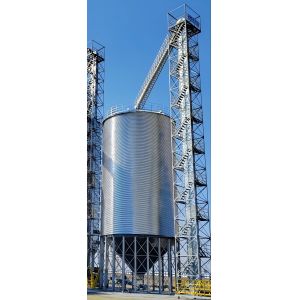 Maximize Limited Spaces with Bulk Storage Solutions' Vertical Design and