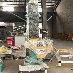 180 Rotation Robot Palletisers 4 Axes Robotic Case Palletiser