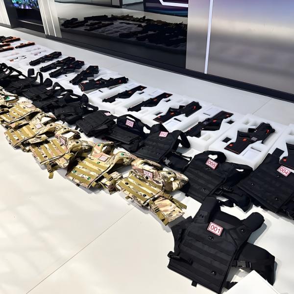 Buy Interactive CSGO CQB War Games Laser Tag Equipment with Wireless Multiplayer Laser Tag Gun Set at wholesale prices