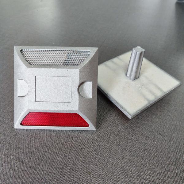 Reflective Sand Filled Aluminum Road Stud With Pin Cast Aluminum Pavement Marker for Driveway and Road Safety