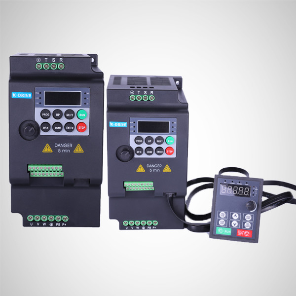 Buy 50Hz/60Hz 3 Phase Solar Pump Inverter , Practical Three Phase Motor Inverter at wholesale prices