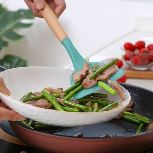 Green Silicone Kitchen Cooking Utensils Set With Wooden Bamboo Handles