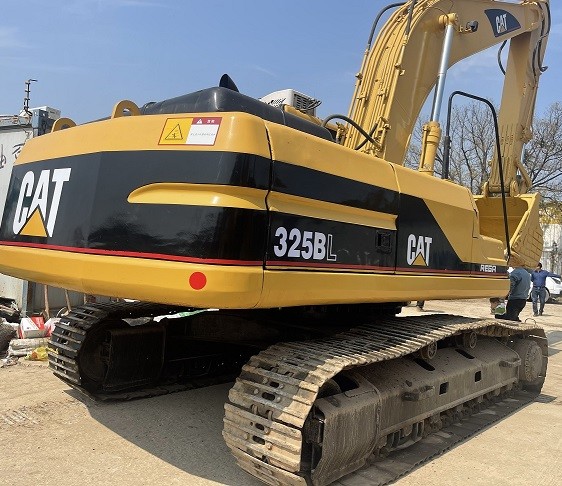 Buy 325BL USED CAT 325BL CATERPILLAR EXCAVATOR at wholesale prices