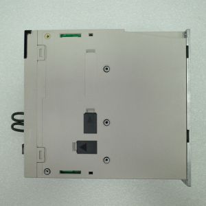 SGD7S-120A00A Yaskawa three phase main input output servopack model