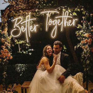 Silicon 110v Wall Mounted Neon Light Beautiful Neon Sign 65cm