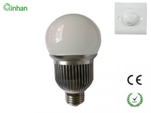 Warm White 480 LM / 6W / 50000 h LED Ball Lamp QH-E27BD-E1W6-1