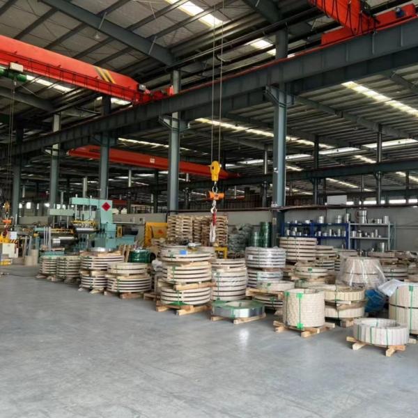 301 Stainless Steel Strip 1/2H Tensile Strength>1035Mpa Thickness 0.15 - 3.0mm